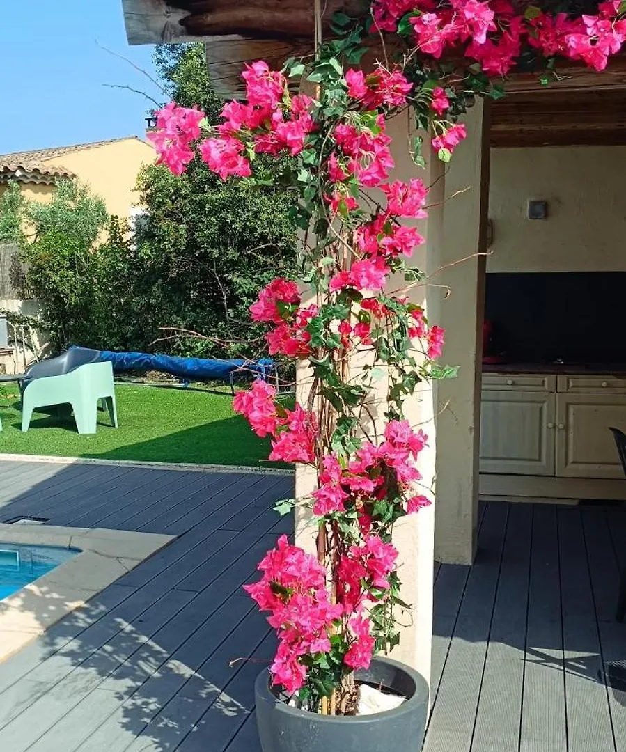 فيلا Chez Lucho Et Carole La Bastidonne بيت للعطل